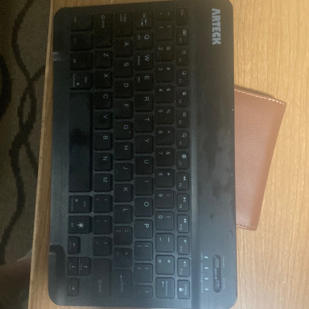 Bluetooth keyboard